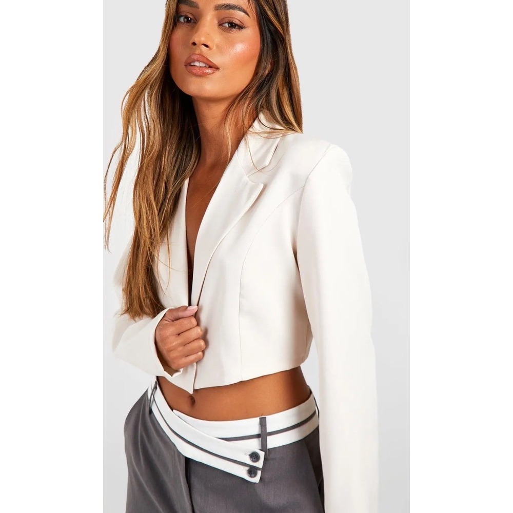 PrettyLittleThing Cropped Blazer Women Size 14 Cream New With Tags